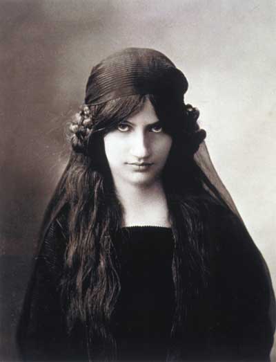 Una foto Jeanne Hébuterne, l'amore di Amedeo Modigliani