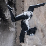 Ginnasta di Banksy apparsa in Ucraina