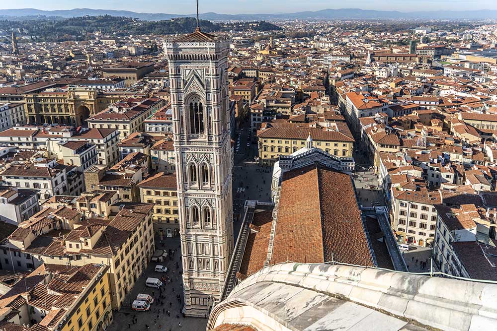 Giotto, il Campanile del Duomo di Firenze visto dalla cupola del Brunelleschi