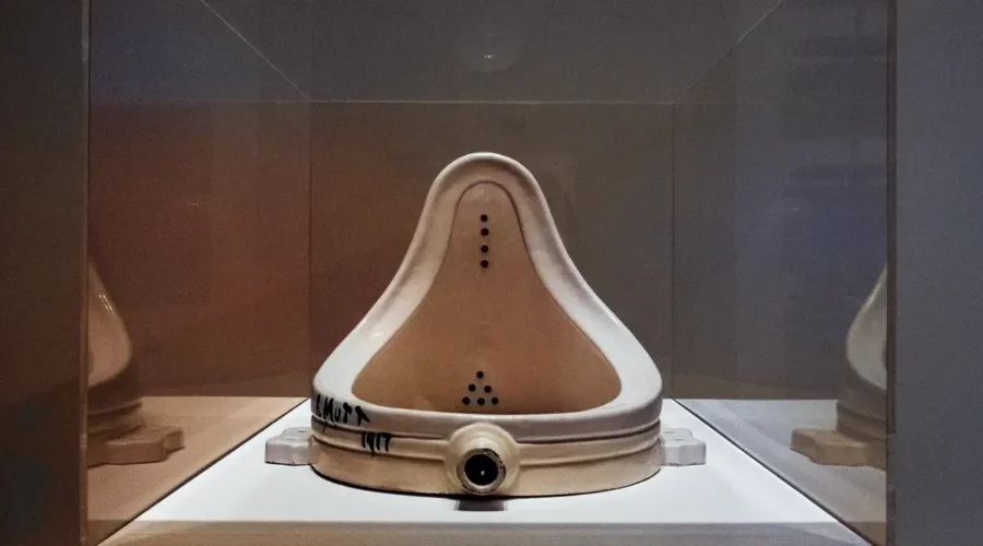 Marcel Duchamp - Fountain