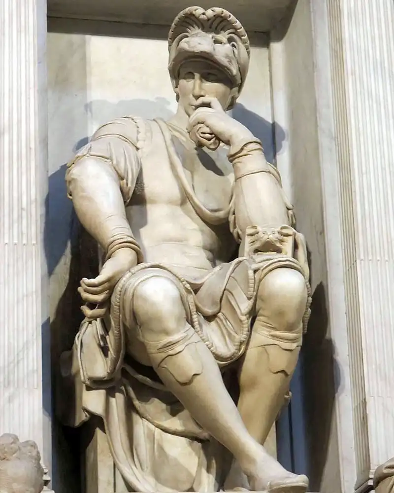 Michelangelo Buonarroti, ritratto di Lorenzo de' Medici Duca di Urbino il "pensieroso", 1531-1534, marmo, Sagrestia Nuova in San Lorenzo, Firenze